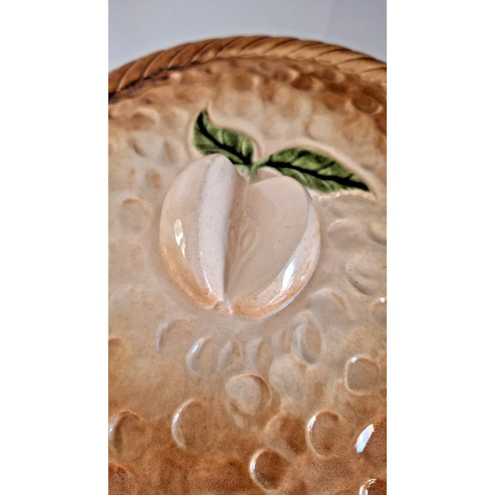 Vintage Ceramic Apple Pie Dish with Lid: Farmhouse‎ Kitchen Decor 10x10
